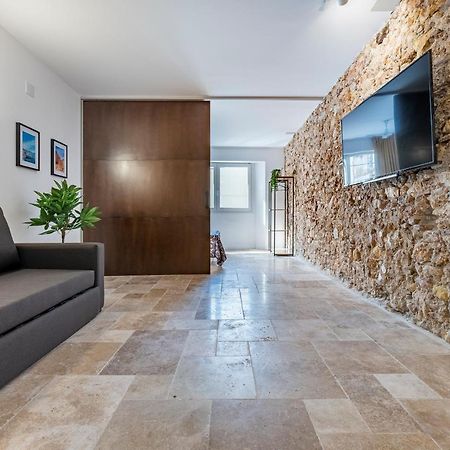 Stone Wall Apartment En Barri Port Maritim Tarragona Exterior photo